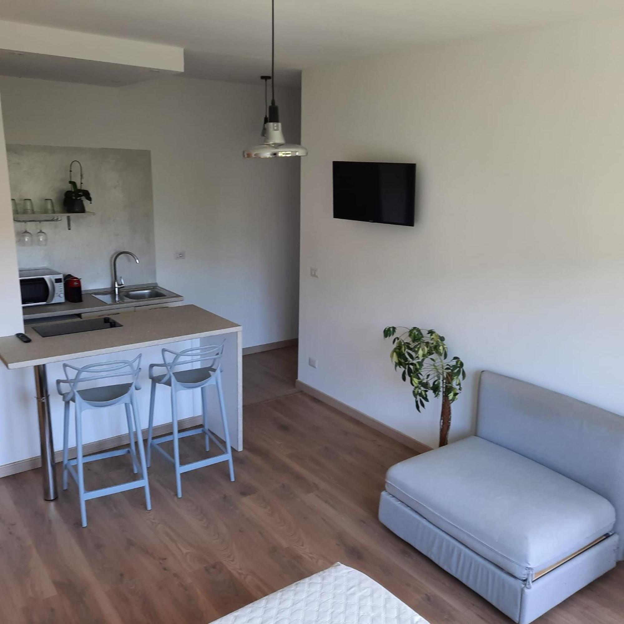 Sprio House Apartment Omegna Exterior photo